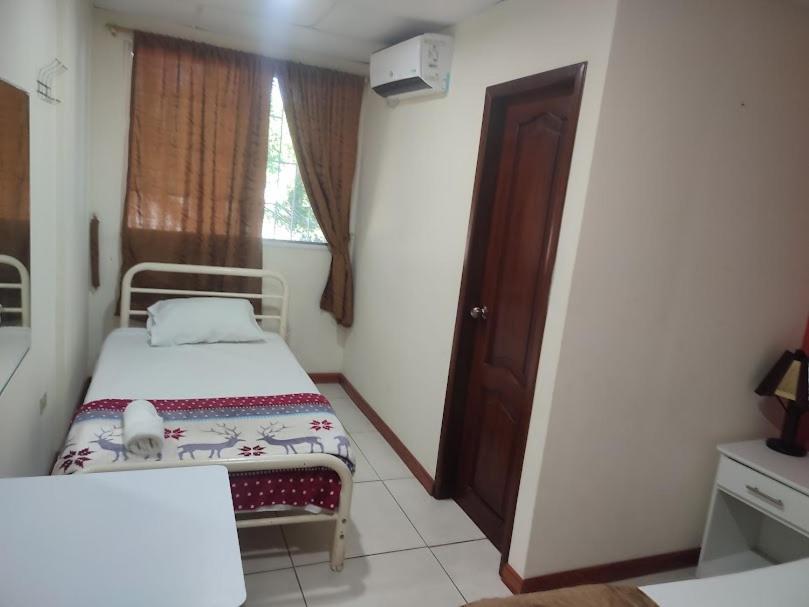 Sun Place Hosteria Las Tunas Екстериор снимка