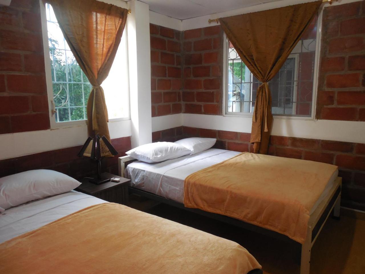 Sun Place Hosteria Las Tunas Екстериор снимка