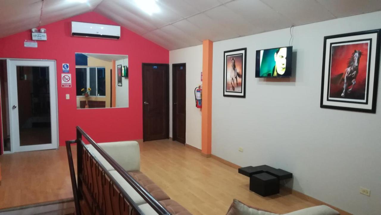 Sun Place Hosteria Las Tunas Екстериор снимка