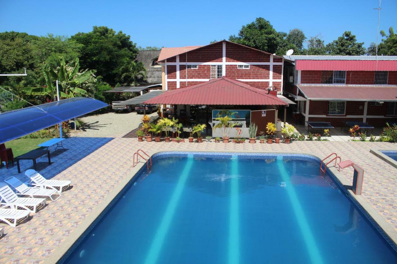 Sun Place Hosteria Las Tunas Екстериор снимка